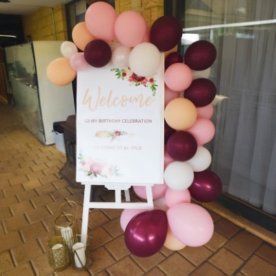 Balloon Garland Easel Stand Welcome Baord