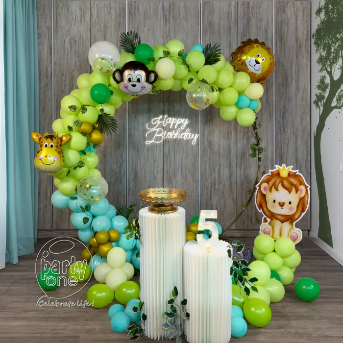 birthday Safari Splendor Ring Birthday Decoration