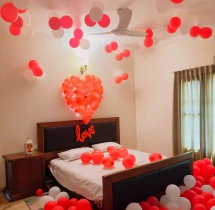 decorations Red and White Love Wall Balloon Decoration