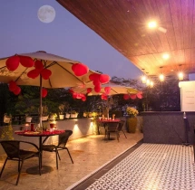 candlelight dinners Rooftop Candlelight Dinner at Mango Suites