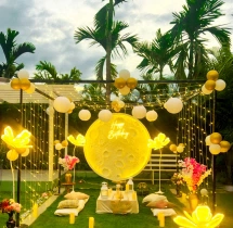 candlelight dinners Moonlit Romantic Dinner Date at Eraya Venues