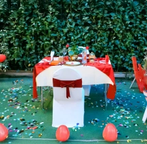 candlelight dinners Garden Candlelight Dinner at Cunningham Hotel