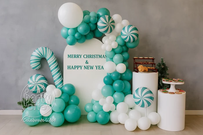 festival decorations White and Green Christmas Balloon Decoration