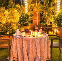 candlelight dinners Romantic Candlelight Dinner in Radisson