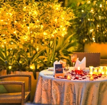 candlelight dinners Romantic Candlelight Dinner in Radisson