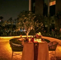 candlelight dinners Romantic Garden Candlelight Dinner at Aloft Hotel