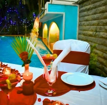 candlelight dinners Poolside Candlelight Dinner Date at Halcyon Hotel