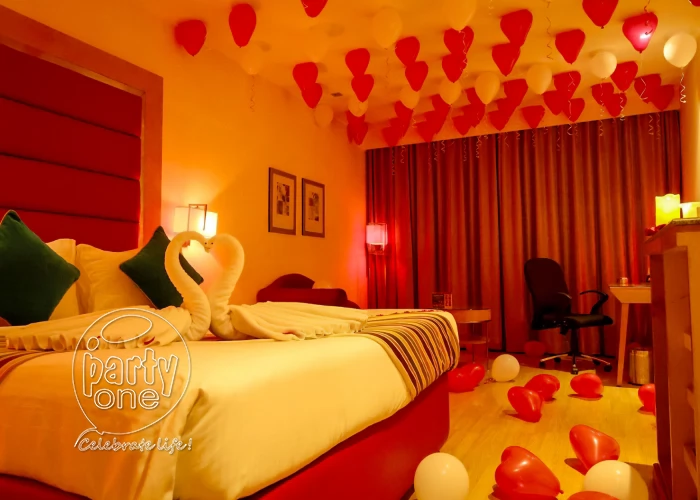 candlelight dinners Candlight Dinner with Stay in Royal Orchid