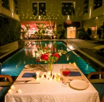 candlelight dinners Romantic Poolside Candlelight Dinner at Expo Inn