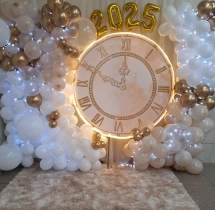 festival decorations Elegant Clock Theme New Year Decoration