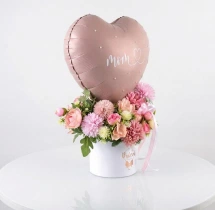 decorations Moms Special Balloon and Flower Bouquet