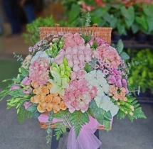 surprises Blushing Hydrangaes Flower Bouquet