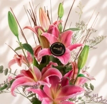 surprises Lovely Pink Lily Bunch Glass Vase Bouquet