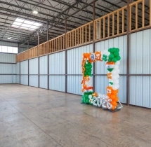 festival decorations Patriotic Balloon Photo Booth Setup