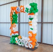 festival decorations Patriotic Balloon Photo Booth Setup