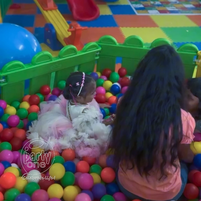 Square Ball Pool Slider for Birthday