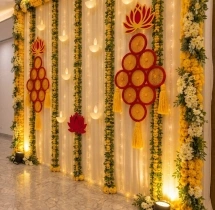 festival decorations Simple Flower Garland Wall Decoration